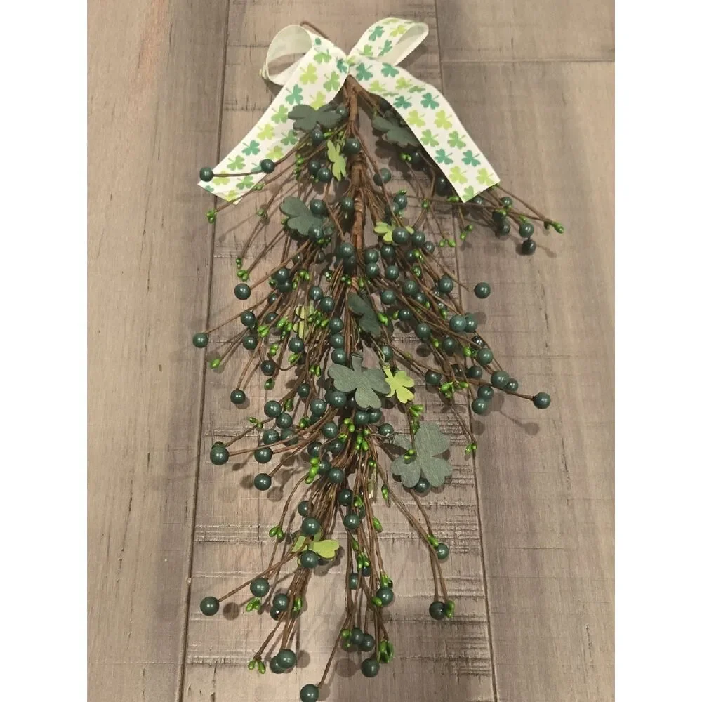St. Patrick's Green Clover Berry Hanging Garland - Home Holiday Decor